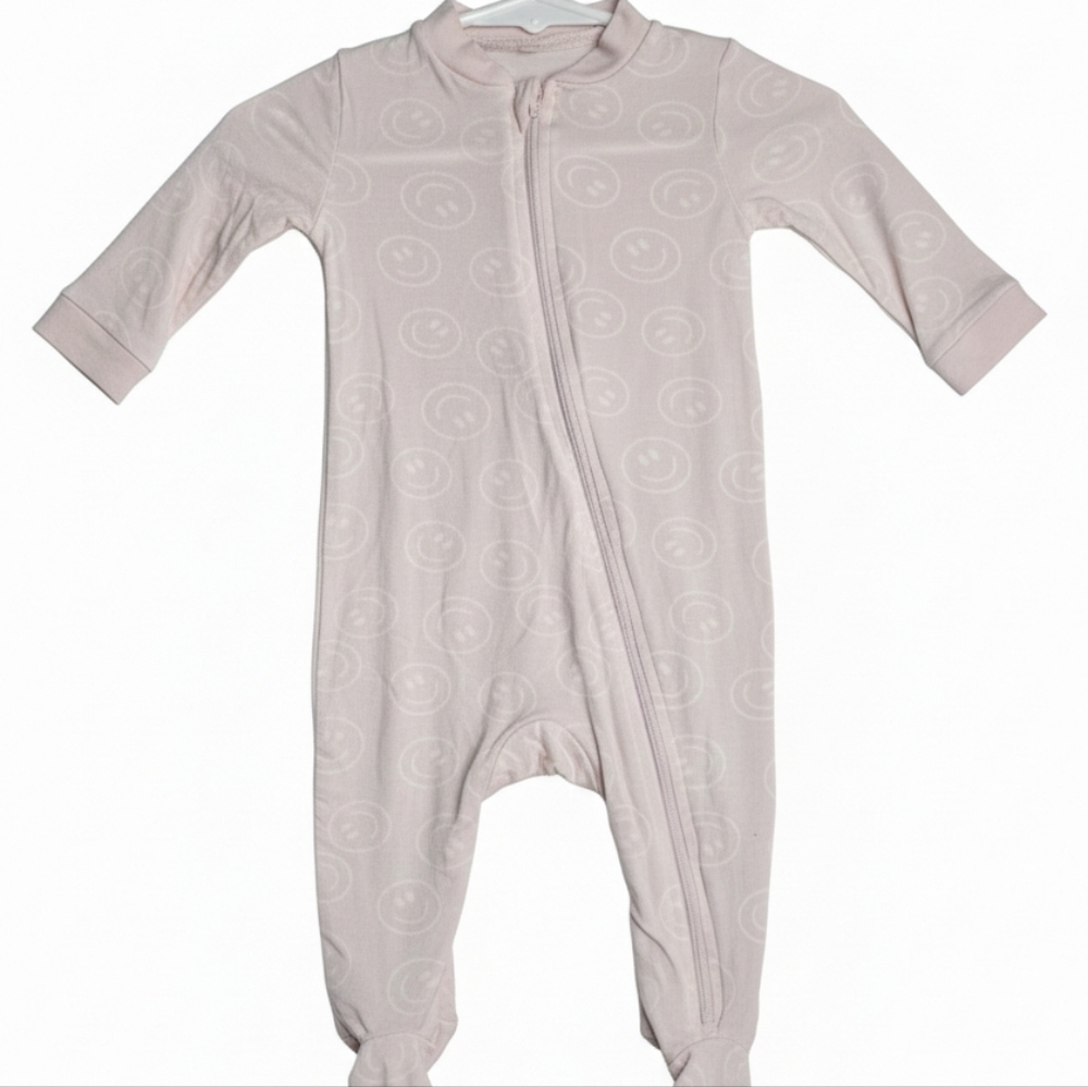 Milkberry Bamboo 2-Way Zip Footie - Pale Pink Smiley Face - 0-3 Months